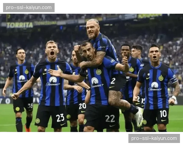 意甲冲刺阶段赛程密集，一周双赛压力考验争冠集团